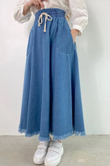 tulle skirt
