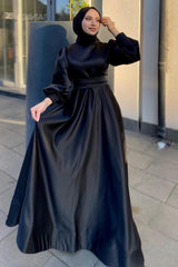 BLACK  QUEEN