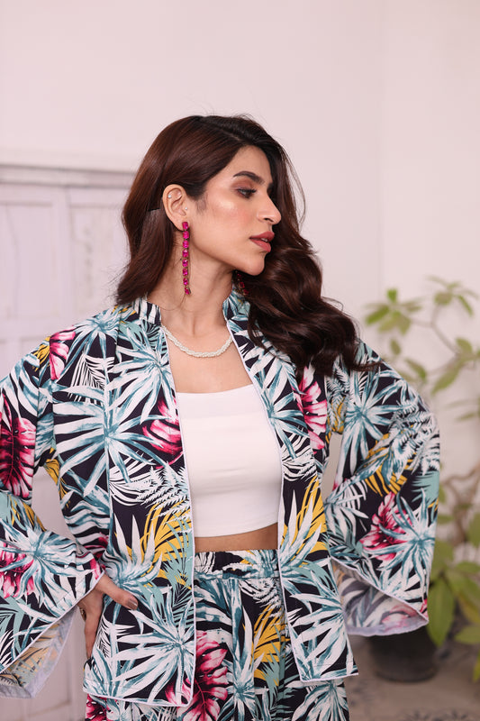 Lush lagoon set